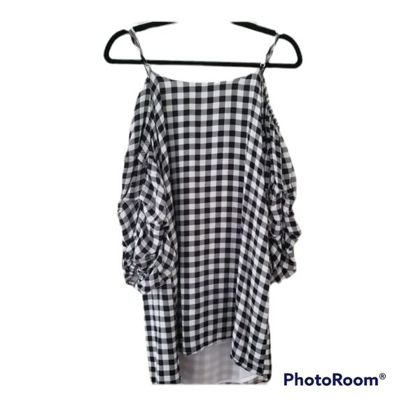 *Everly Black/White Check off Shoulder Top Sz.S - Picture 2 of 9
